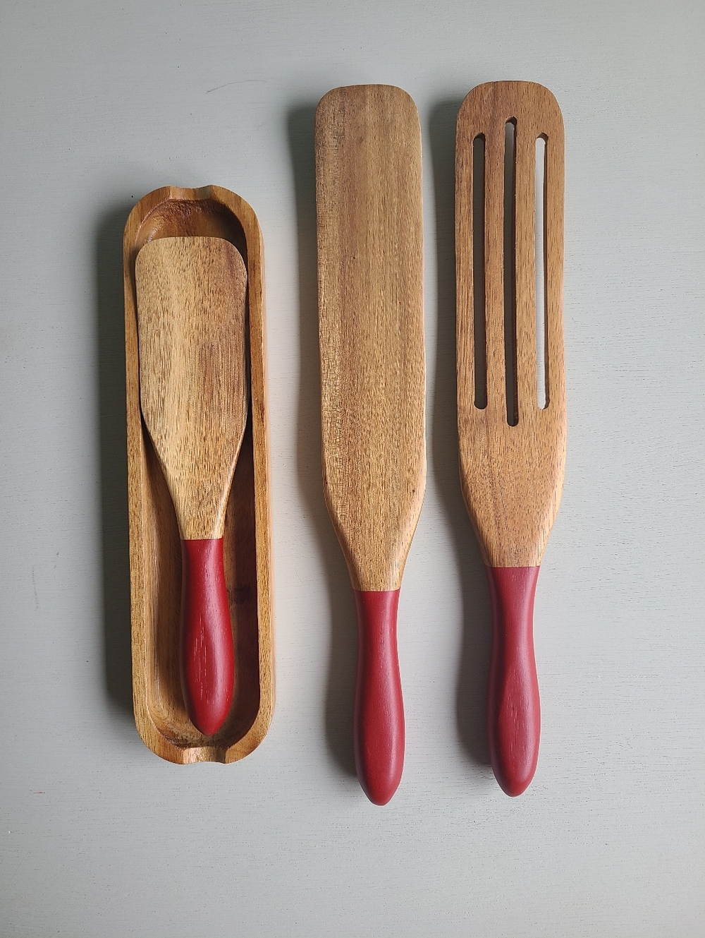 NIB Mad Hungry Spurtle Set Red Handles